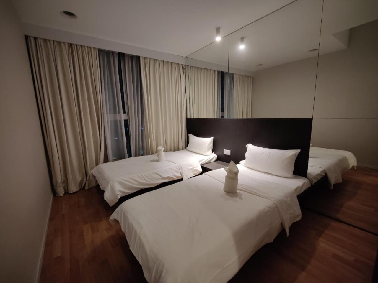 Mulberry Verve Suites Kl Mid Valley Kuala Lumpur Exterior photo